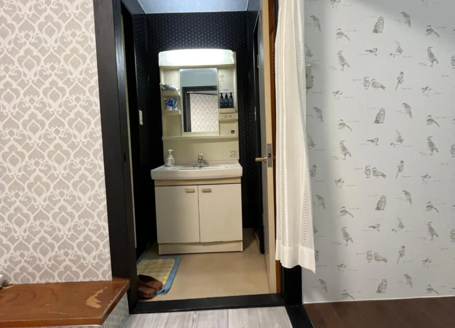 Lucky Hotel Tokyo 0*,