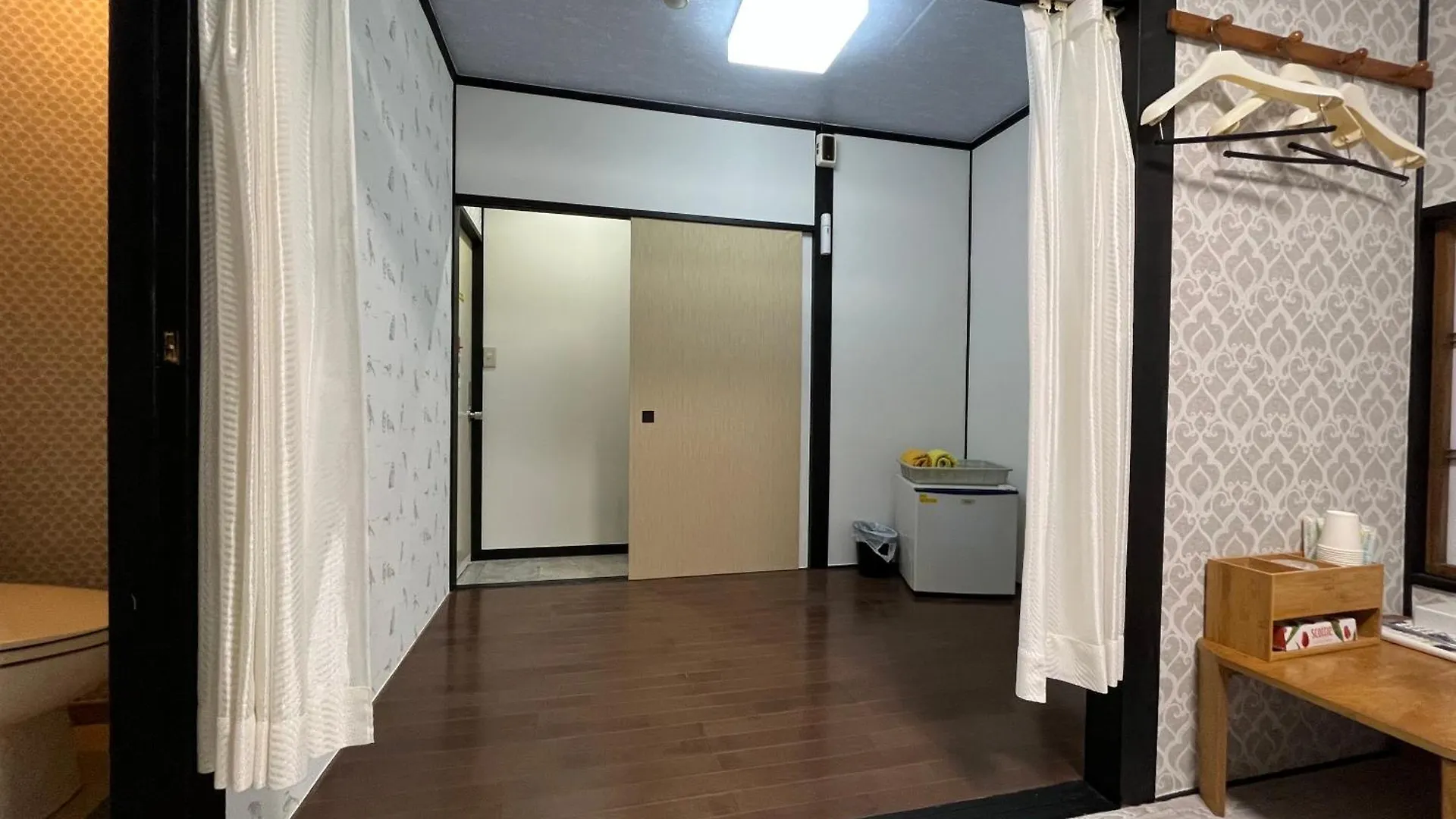 Lucky Hotel Tokyo 0*,  Giappone