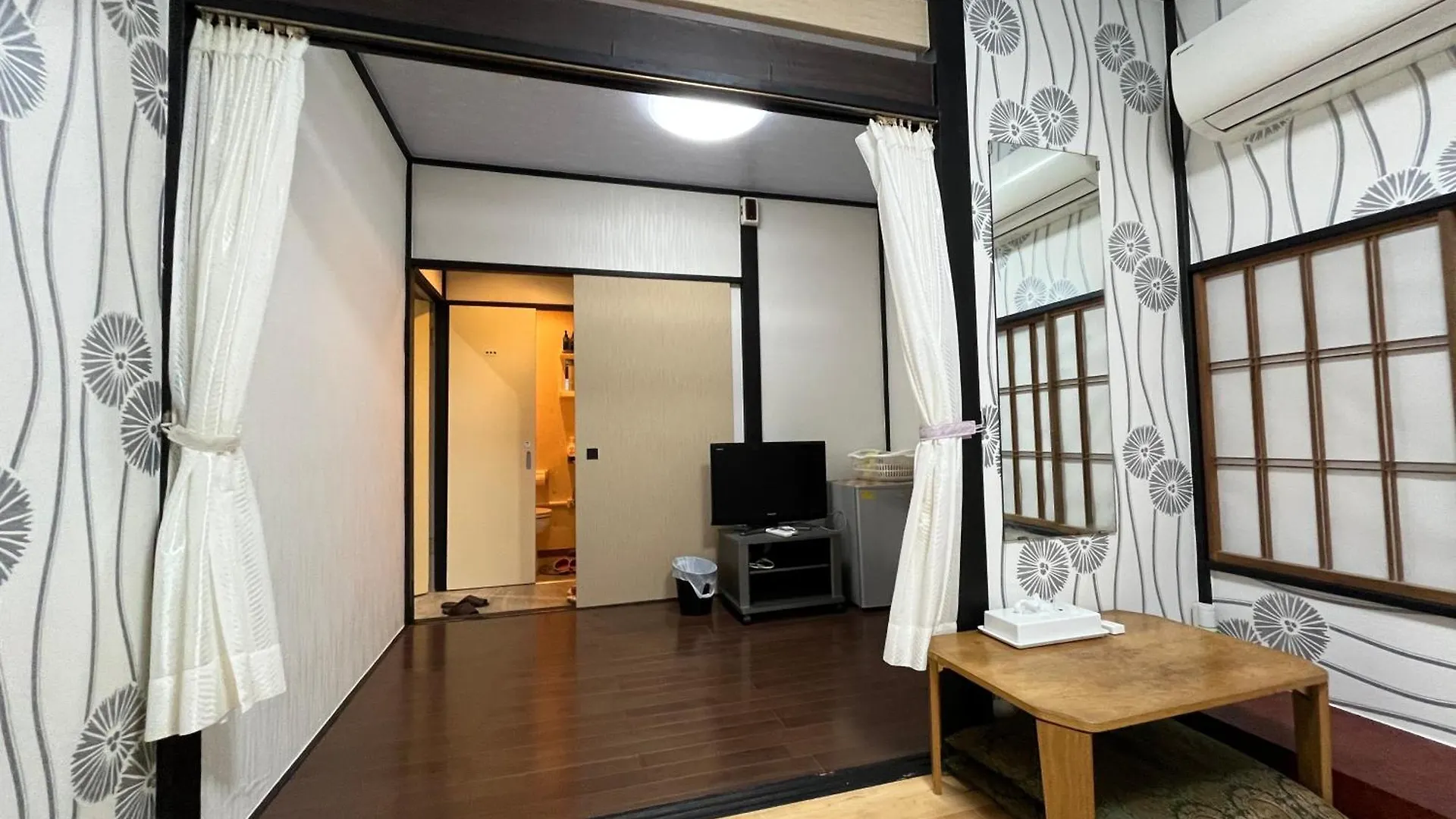 Lucky Hotel Tokyo Japan